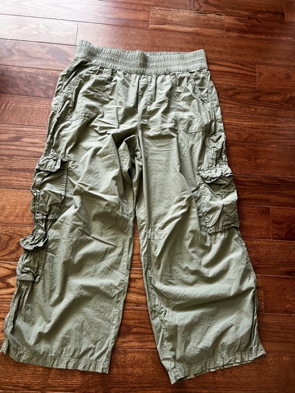 aerie Olive Green Elastic Waist Cargo Pants